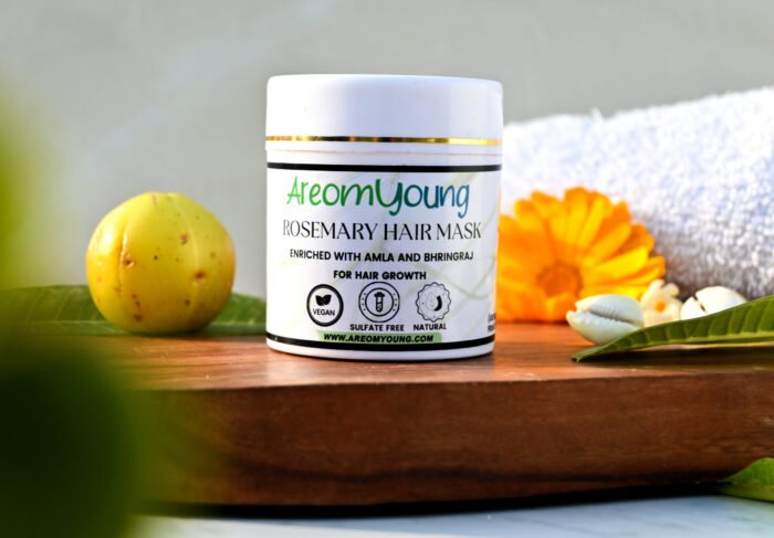 Rosemary hair mask with nourishing rosemary extracts for strong, shiny hair